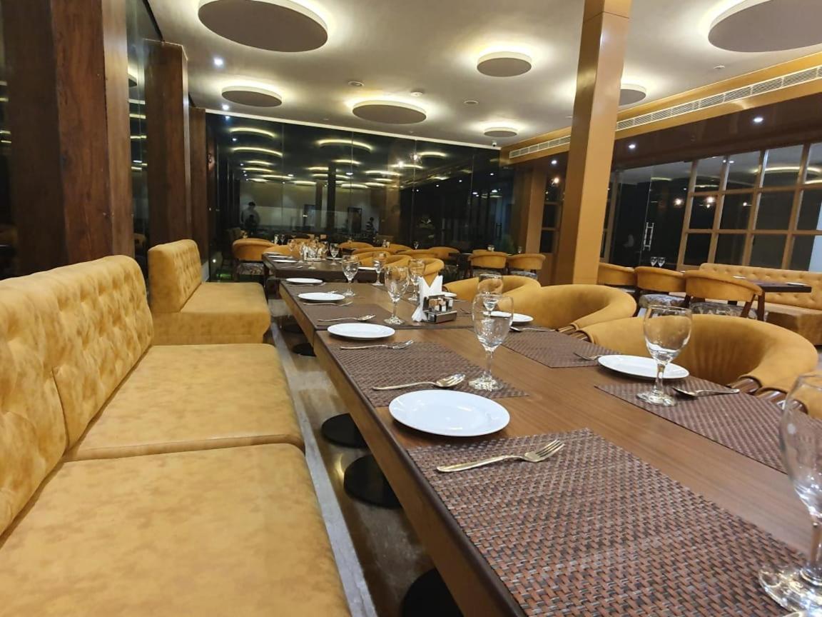 The Moziac Hotel Gwalior Luaran gambar